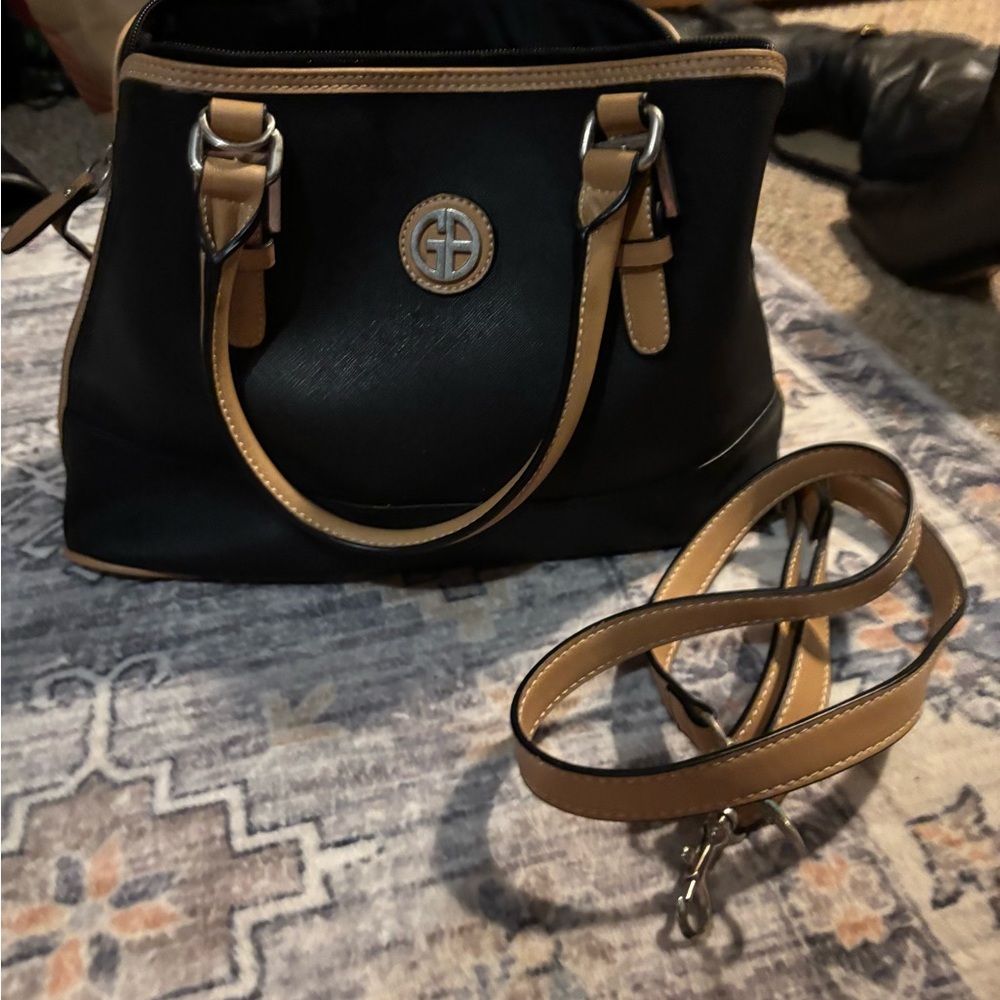 Giani Bernini Black and Tan Handbag